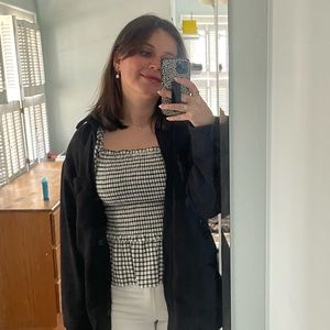 Meet your Posher, Emily